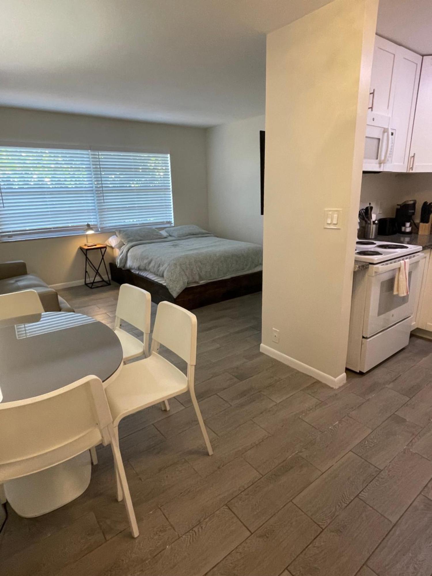 City First Story Apartments & Cottage Fort Lauderdale Eksteriør billede
