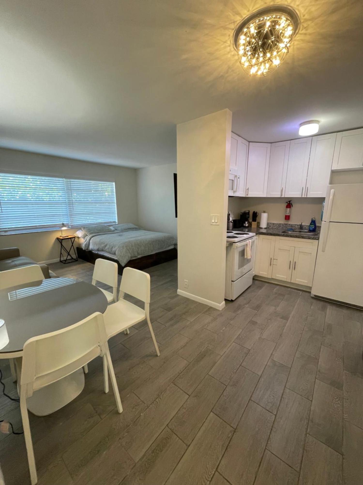 City First Story Apartments & Cottage Fort Lauderdale Eksteriør billede